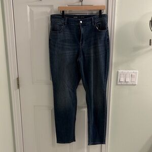 Old Navy Wow Straight Leg Jeans Size 14